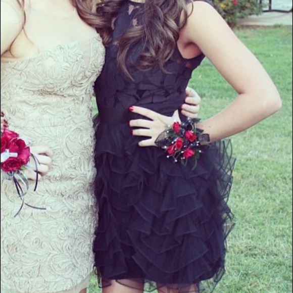 BCBG black mesh floral and frilly dress! - Picture 4 of 4