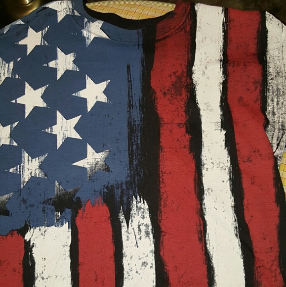 Men's Tee Shirt