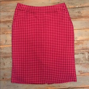 Pink & Burgundy Houndstooth Pencil Skirt