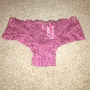 VS PINK Floral Lace Cheekster