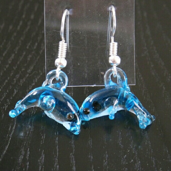 ⚡SALE⚡🐬Dolphin shaped glass earrings from Mexico