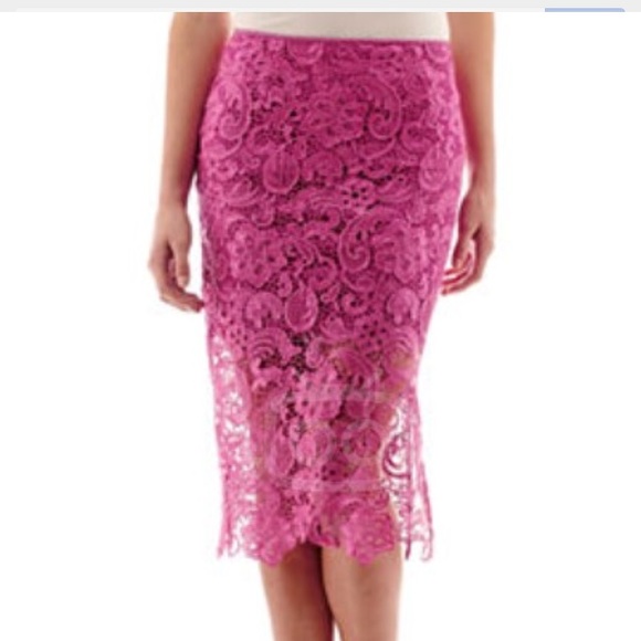 Pink Lace skirt by Michele Bohbot