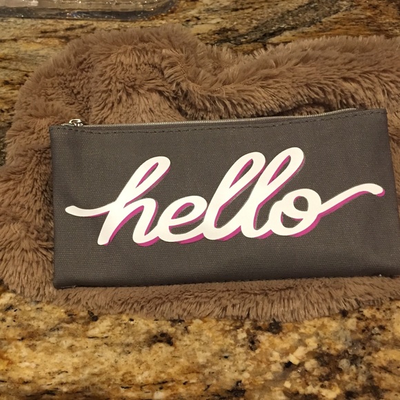 Jewelry or makeup bag - Picture 1 of 3