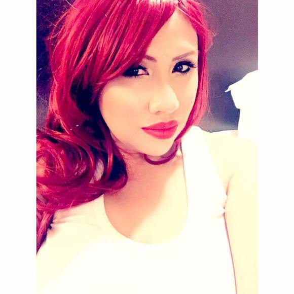 Meet your Posher, Denise - Picture 1 of 1