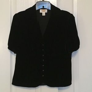 Beautiful never worn Talbots short sleeve jacket