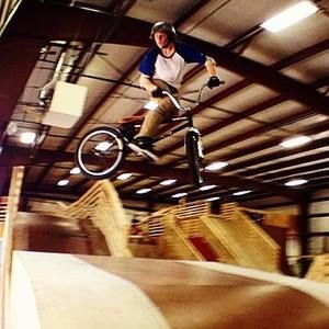 Meet your Posher, Cameron