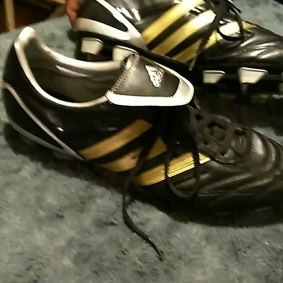 New Adidas men\'s Cleats