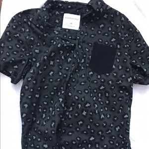 Black cheetah/ short sleeve button down