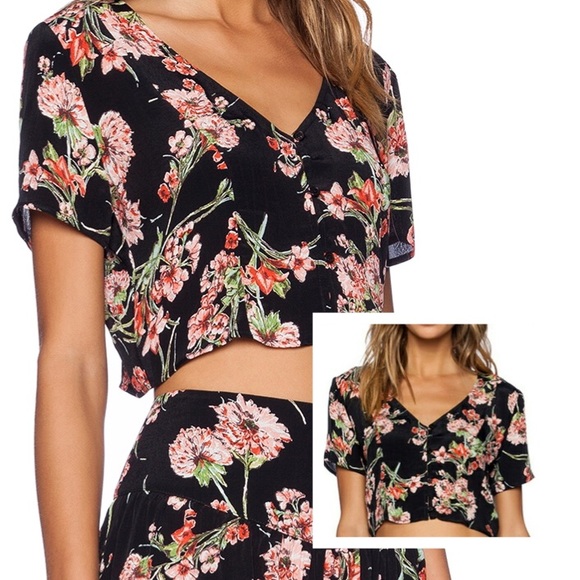 Band of Gypsies Floral Button Up Crop Top
