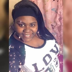 Meet your Posher, Alisha