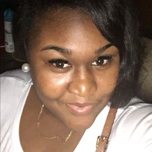 Meet your Posher, Lasonya