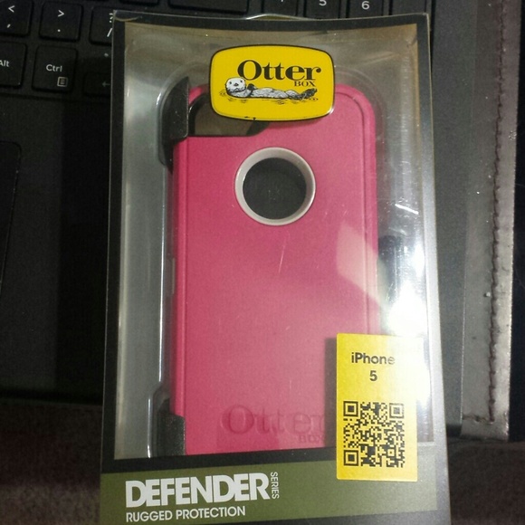 Pink Otter Box iPhone5 case