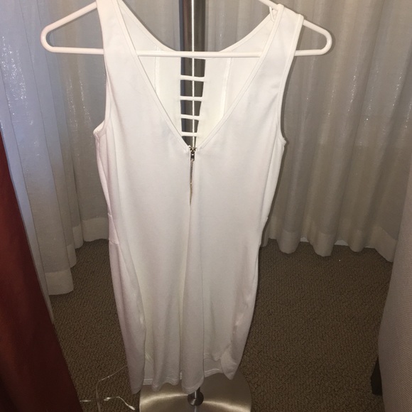 Body con dress worn once! Fits snug and stretchy! - Picture 2 of 2