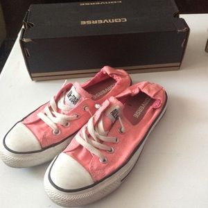 Pink converse