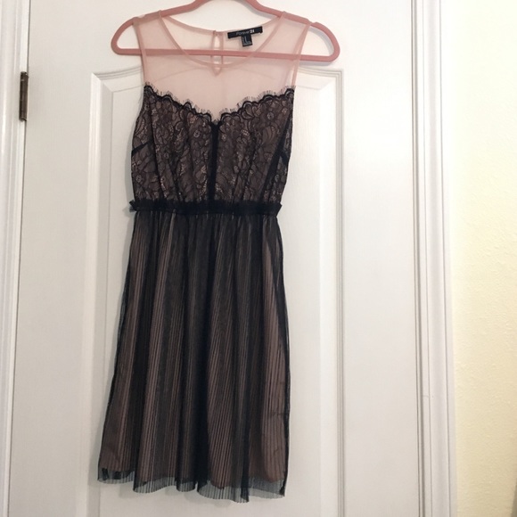 Black lace dress New