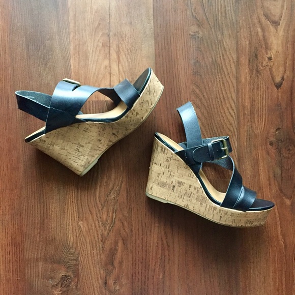 Size 9 Black Strap Wedges