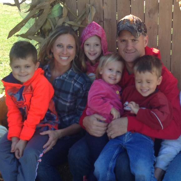 Meet your Posher, Kelli - Picture 1 of 1