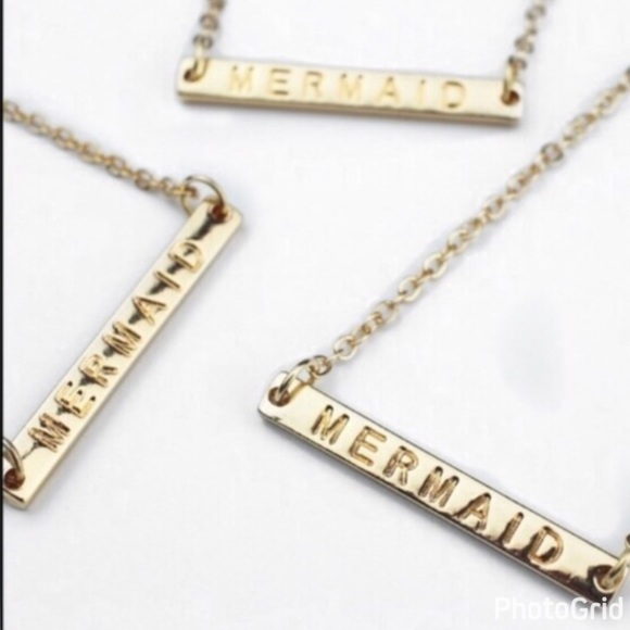 Jewelry - 14k Gold Mermaid Necklace