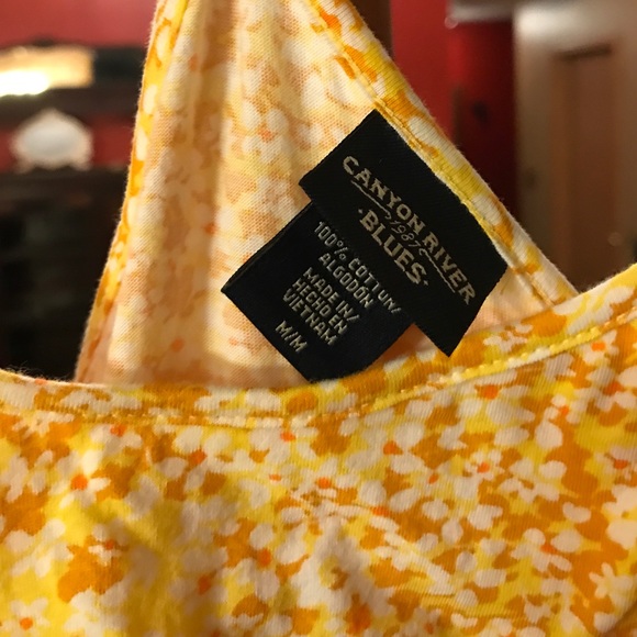 Tank top - Picture 2 of 2
