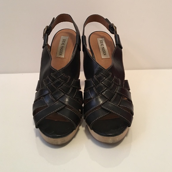 Heeled sandals