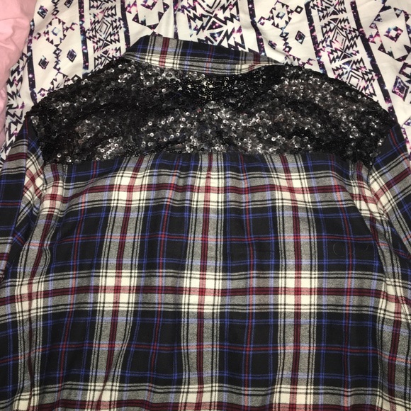 Adorable Sequined Flannel - Picture 2 of 3