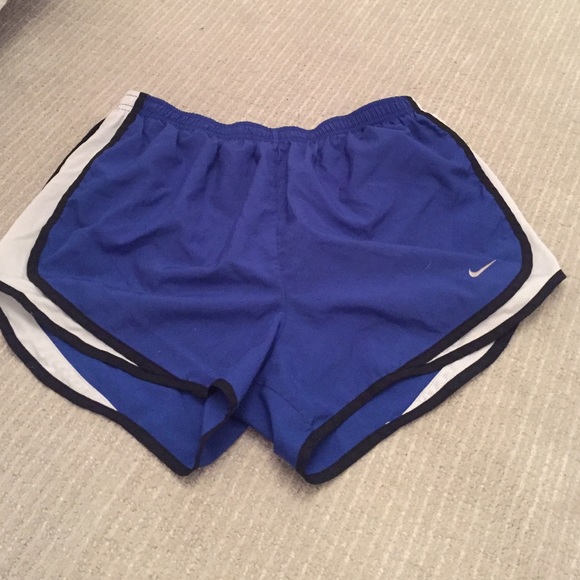 Nike shorts size L - Picture 1 of 1