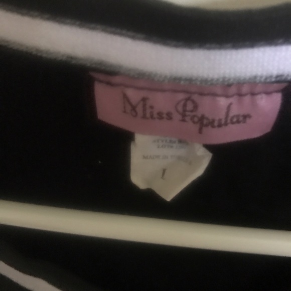 Miss Popular - Picture 4 of 4