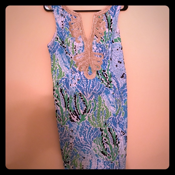 Lilly dress size six
