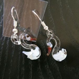 ⚡SALE⚡Swan shaped glass earrings from Mexico