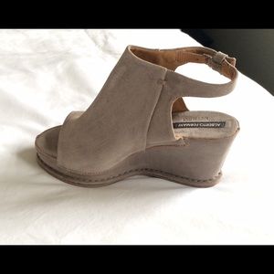NEW Alberto Fermani - Aleria Wedge Sandal