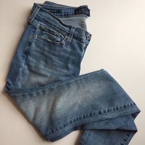 Moving Sale 📦 Lucky Jeans Charlie Skinny