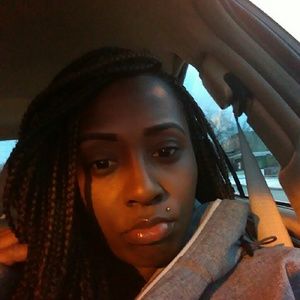 Meet your Posher, Sharron