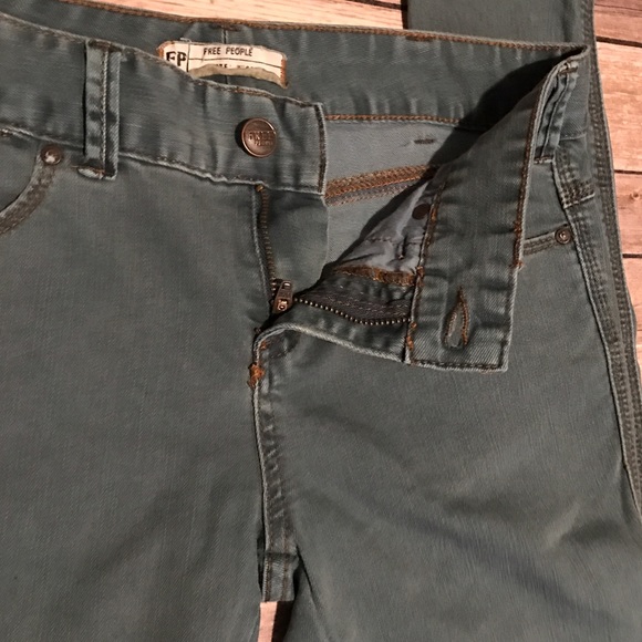 Free People Green Skinny Jeans - Picture 5 of 6