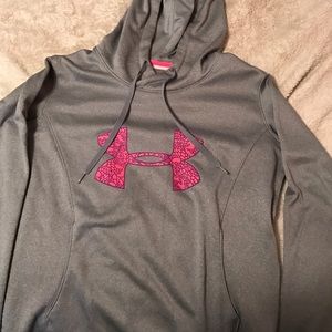 Grey under armour hoodie. Size medium.