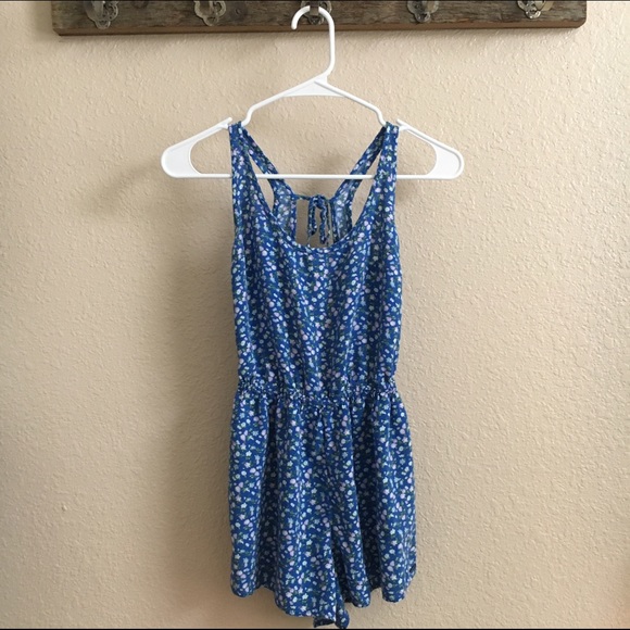 Abercrombie&Fitch floral romper