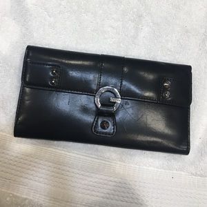 Guess wallet