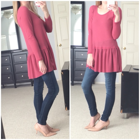 LAST CHANCE▫Rose Waffle Knit Peplum LS Tunic - Picture 3 of 4