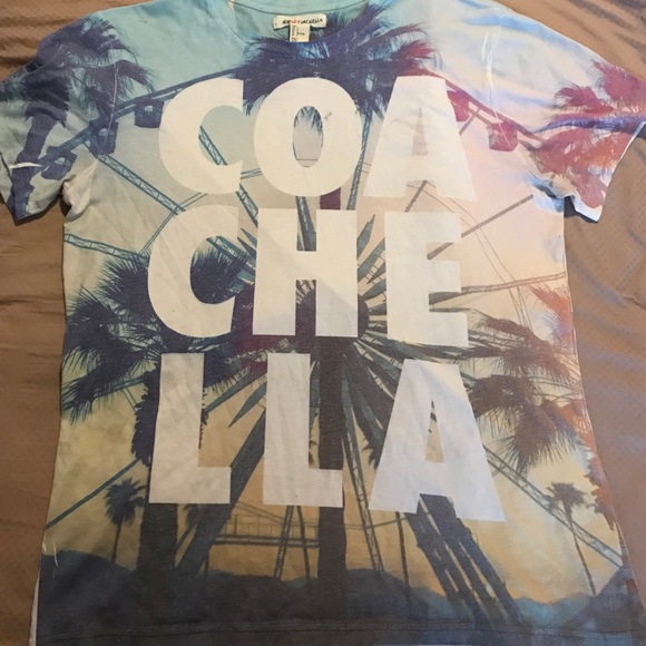 Men's H&M Coachella shirt