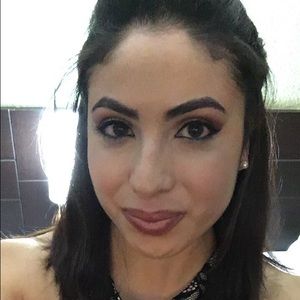 Meet your Posher, Bianca