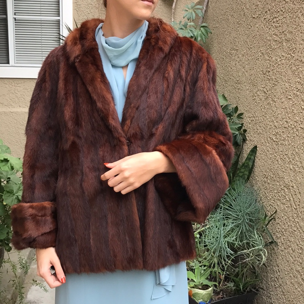 Dark brown vintage 50’s Robinson’s California swing mink coat