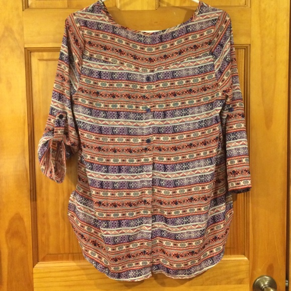 Shirt - Picture 2 of 3
