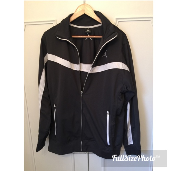Mens Jordan zip up