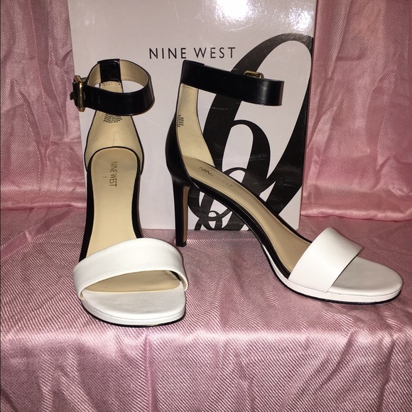 Nine West size 9.5 Heels - Picture 1 of 3