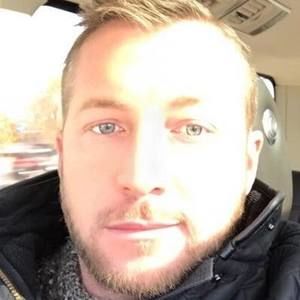 Meet your Posher, Lee