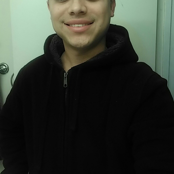 Meet your Posher, Joshua - Picture 2 of 2