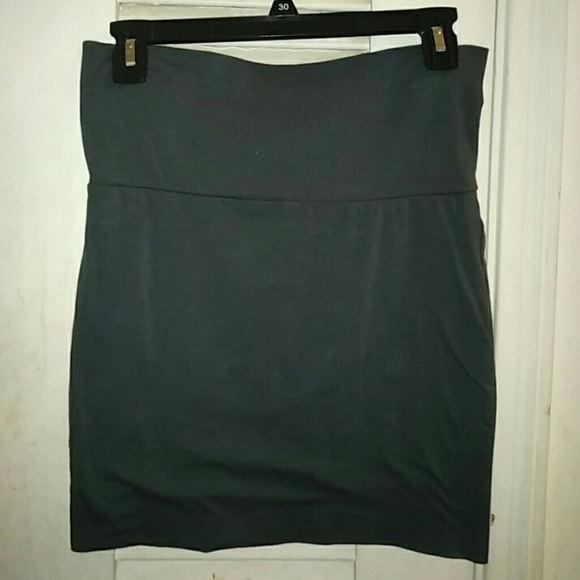 Gray pencil skirt - Picture 1 of 2