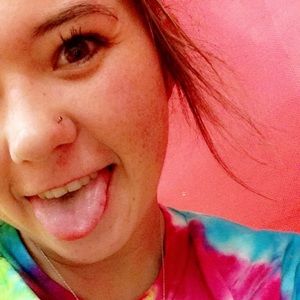 Meet your Posher, Desarae