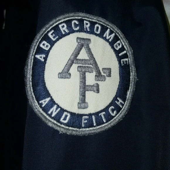 Jacket - Picture 2 of 3