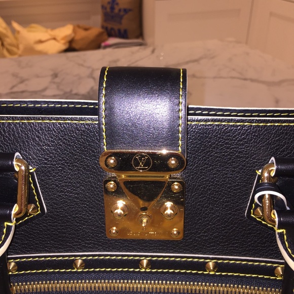 LOUIS VUITTON BLACK SUHALI BAG - Picture 2 of 4