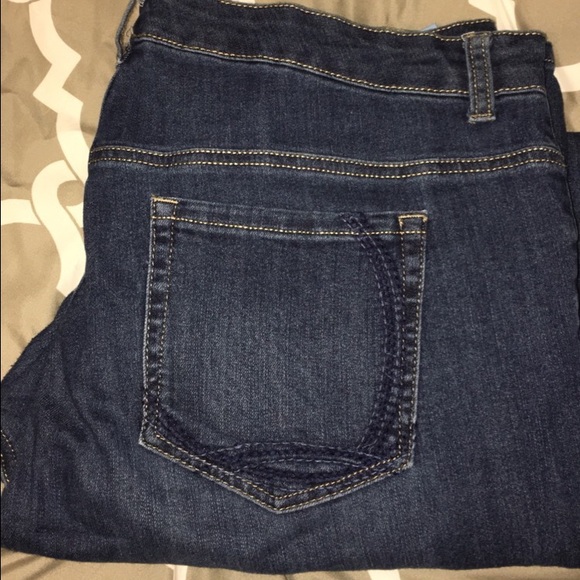 Gloria Vanderbilt Capris